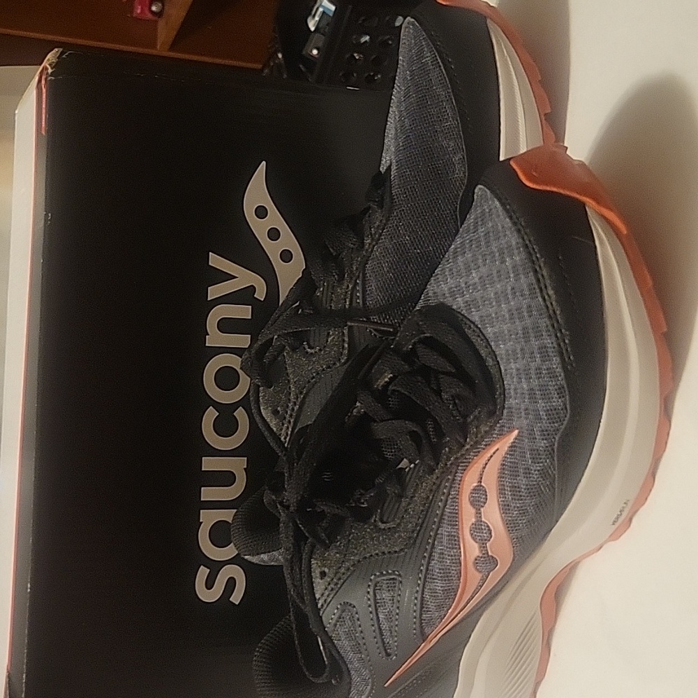 Saucony shoes